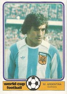1982 Monty Gum World Cup Football #32 Américo Ruben Gallego Front
