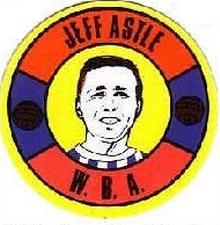 1970 BAB Footballers (Round Stickers) #NNO Jeff Astle Front