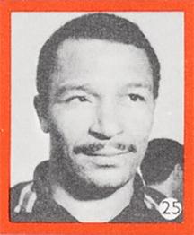 1969 Charles Buchan's Football Monthly World Stars #25 Mario Coluna Front
