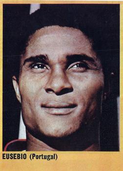 1969-70 Goal Magazine Gallery of World Stars #NNO Eusebio Front