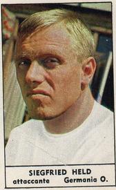 1966 Tempo Campionato del Mondo di Calcio #NNO Siegfried Held Front