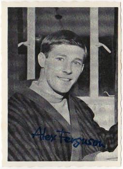 1969-70 A&BC Crinkle Cut Photographs (Scottish) #8 Alex Ferguson Front