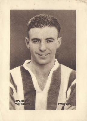 1937 Shermans Pools Searchlight on Famous Players #NNO Stanley Matthews Front