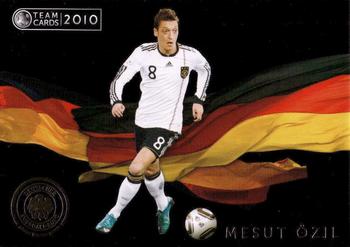 2010 Panini Die Nationalmannschaft #42 Mesut Ozil Front