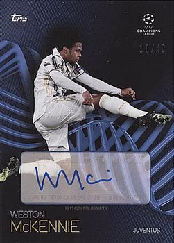 2021 Topps Knockout UEFA Champions League - Autographs Blue #NNO Weston McKennie Front