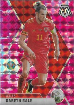 2021 Panini Mosaic UEFA EURO 2020 - Mosaic Camo Pink #193 Gareth Bale Front