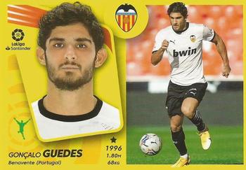 2021-22 Panini LaLiga Santander Este Stickers #17 Guedes Front