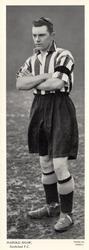 1932-33 Topical Times Footballers #NNO Harold Shaw Front