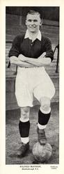 1938-39 Topical Times Footballers #NNO Wilf Mannion Front