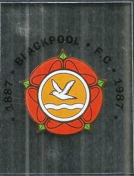 1994-95 Panini Football League 95 #372 Badge Front