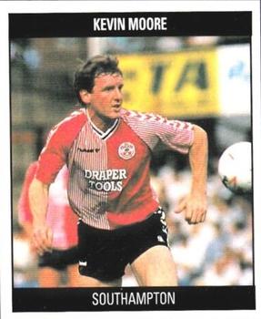 1990-91 Orbis Football Collection #D64 Kevin Moore Front