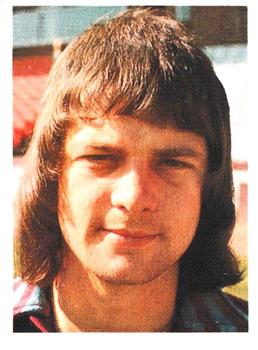 1976-77 Panini Football 77 (UK) #22 Brian Little Front