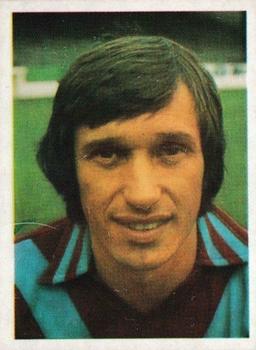 1976-77 Panini Football 77 (UK) #52 Frank Casper Front