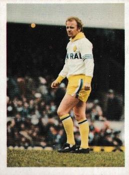 1976-77 Panini Football 77 (UK) #115 Billy Bremner Front