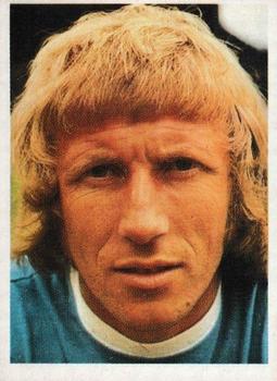 1976-77 Panini Football 77 (UK) #166 Colin Bell Front