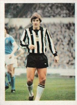 1976-77 Panini Football 77 (UK) #205 Malcolm MacDonald Front