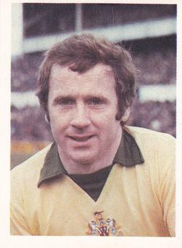 1976-77 Panini Football 77 (UK) #207 Tommy Craig Front