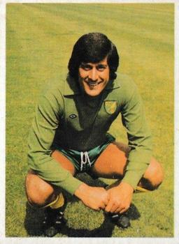 1976-77 Panini Football 77 (UK) #211 Kevin Keelan Front