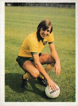 1976-77 Panini Football 77 (UK) #221 Martin Peters Front