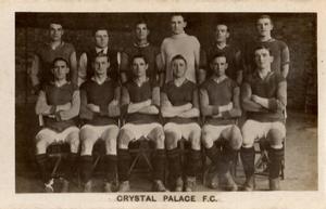 1923 The Magnet Library Football Teams 2nd Series #NNO Crystal Palace F.C. Front