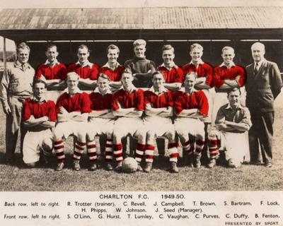 1949-50 Sport magazine Team Picture Books #NNO Charlton Athletic Front