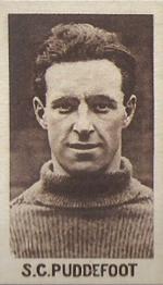 1927 Roche & Co. Ltd The Rising Sun Famous Footballers #24 Syd Puddefoot Front