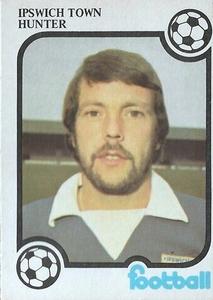 1975-76 Monty Gum Football Now #NNO Allan Hunter Front