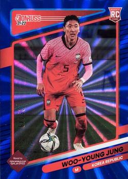 2021-22 Donruss - Holo Blue Laser #139 Woo-young Jung Front