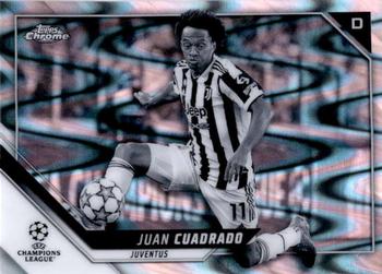 2021-22 Topps Chrome UEFA Champions League - Black & White Ray Wave Refractor #142 Juan Cuadrado Front