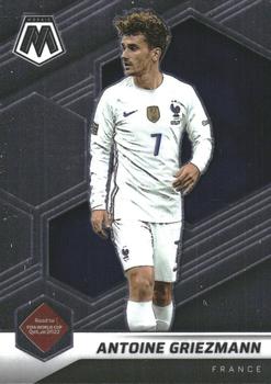 2021-22 Panini Mosaic Road to FIFA World Cup #1 Antoine Griezmann Front