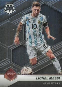 2021-22 Panini Mosaic Road to FIFA World Cup #10 Lionel Messi Front