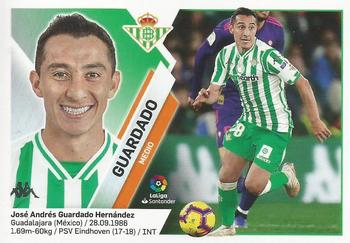 2019-20 Panini LaLiga Santander Este Stickers - Real Betis #10 Andres Guardado Front