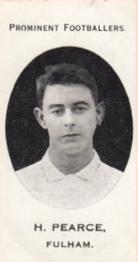 1913 Taddy & Co. Prominent Footballers Series 3 #NNO Bert Pearce Front