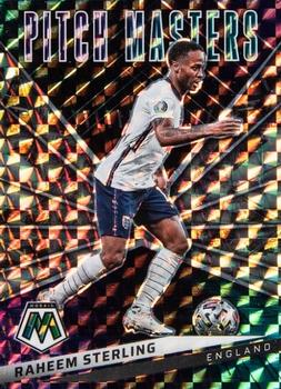 2021-22 Panini Mosaic Road to FIFA World Cup - Pitch Masters Mosaic #14 Raheem Sterling Front