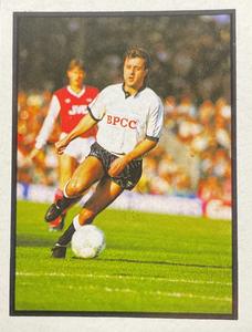 1987-88 Daily Mirror/Sunday Mirror Soccer 88 Stickers #68 Bobby Davison Front