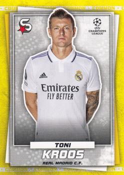2022-23 Topps UEFA Club Competitions Superstars - Common Yellow #40 Toni Kroos Front