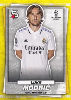 2022-23 Topps UEFA Club Competitions Superstars - Common Yellow #43 Luka Modrić Front