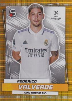 2022-23 Topps UEFA Club Competitions Superstars - Golden #44 Federico Valverde Front