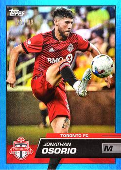 2023 Topps MLS - Blue Foil #35 Jonathan Osorio Front