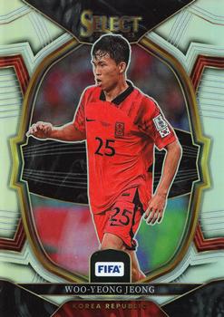 2022-23 Panini Select FIFA - Silver #35 Woo-yeong Jeong Front