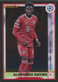 2022-23 Merlin Chrome UEFA Club Competitions #55 Alphonso Davies Front