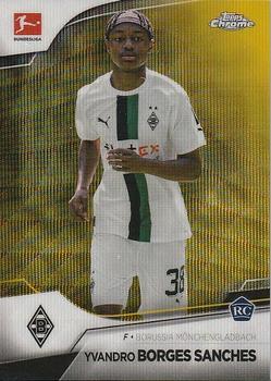 2022-23 Topps Chrome Bundesliga - Gold Wave Refractor #75 Yvandro Borges Sanches Front