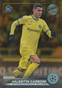 2022-23 Stadium Club Chrome UEFA Club Competitions - Gold Refractor #45 Valentín Carboni Front