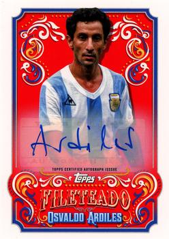 2023 Topps Argentina Fileteado - Fileteado Autographs #FT-1 Osvaldo Ardiles Front