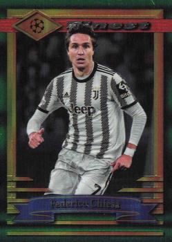 2022-23 Topps Finest Flashbacks UEFA Club Competitions #22 Federico Chiesa Front