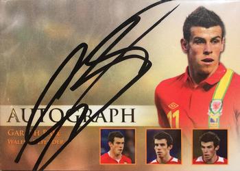 2013 Futera Unique World Football - 1/1 Autographs #NNO Gareth Bale Front