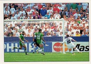 1994-95 Panini Supercalcio Stickers - L'Italia a USA '94 / Grazie, Azzurri! #P6 Italia vs Nigeria Front