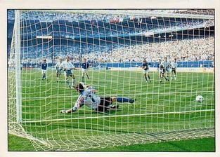 1994-95 Panini Supercalcio Stickers - L'Italia a USA '94 / Grazie, Azzurri! #P25 Gianluca Pagliuca Front