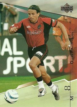 2004 Upper Deck MLS #33 Oscar Pareja Front