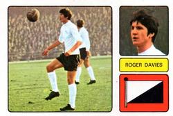 1973-74 FKS Wonderful World of Soccer Stars Stickers #67 Roger Davies Front